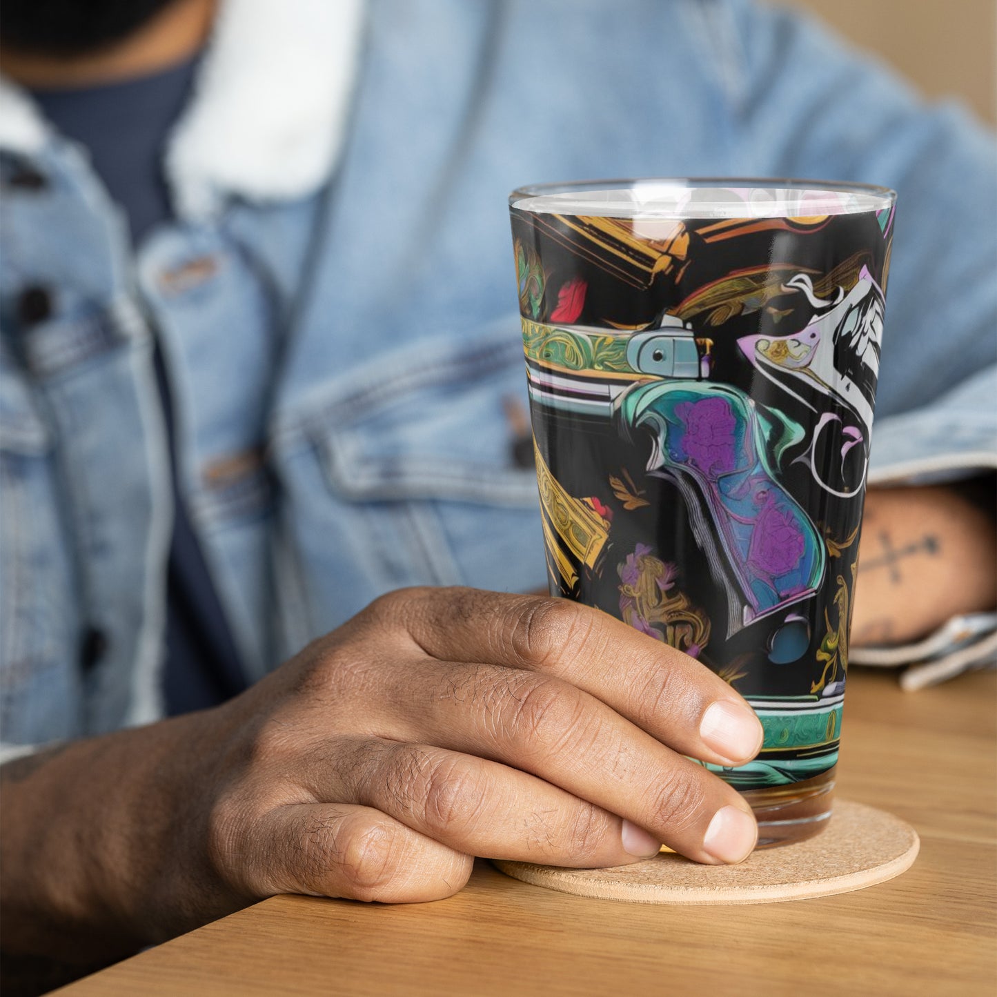 Shaker pint glass